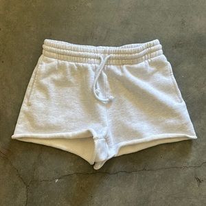 Aritzia cozy fleece boyfriend short